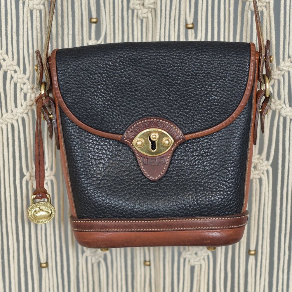 VINTAGE Dooney & Bourke AWL Cavalry Spectator Bag
